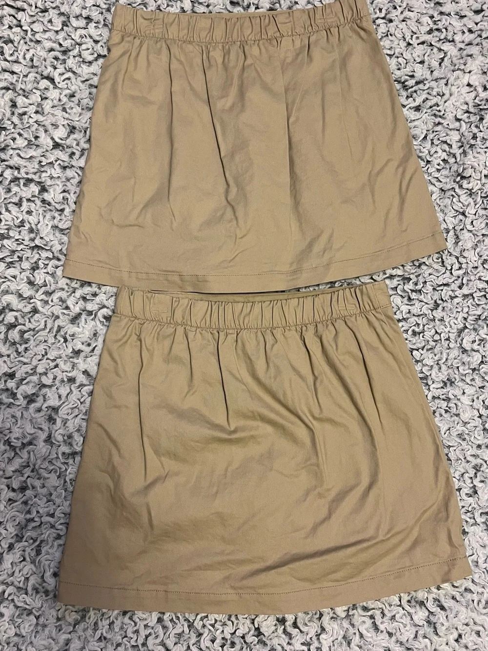 Old Navy Double Button Front Uniform Skort